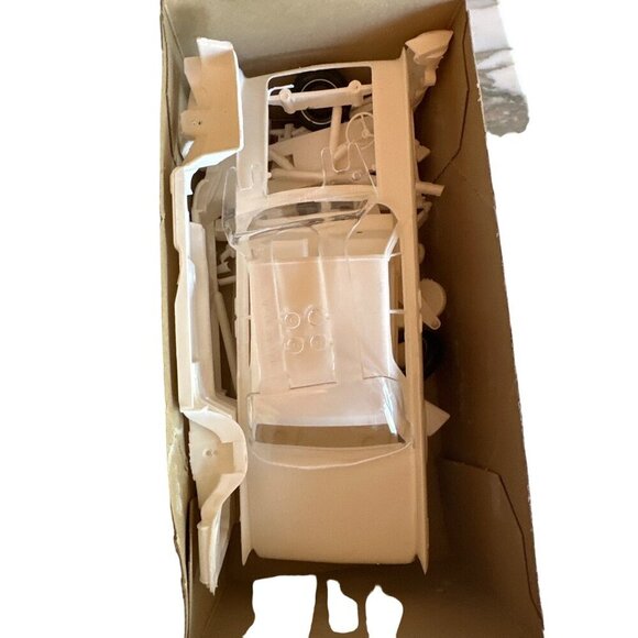 Rare 1962 Hardtop Customizing Kit With Engine  AMT Model Corporation  3 In 1  Vi - Picture 9 of 9